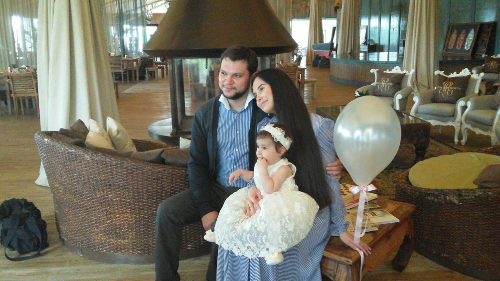 Илана Юрьева с супругом Дмитрием Дылдиным и дочкой Дианой