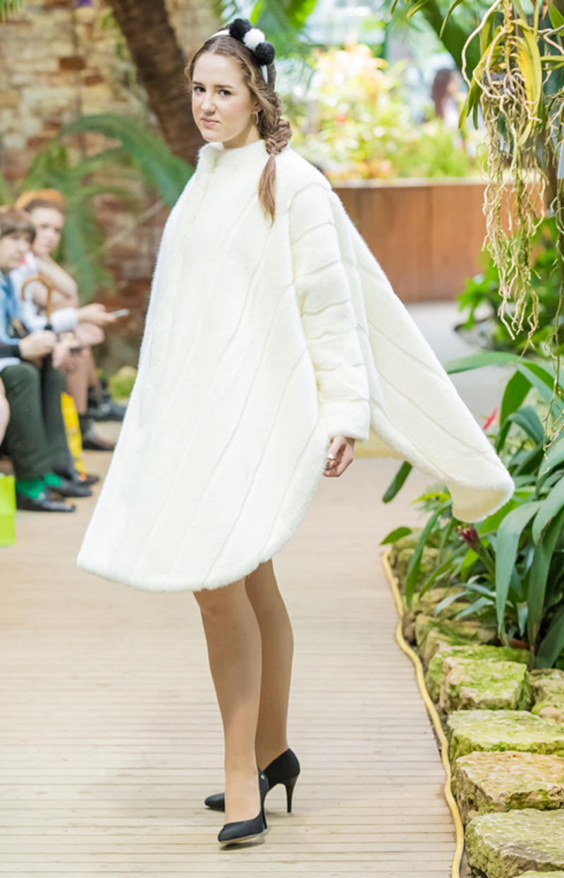 Многие крупные европейские компании уже давно отказались от использования натуральных меха и кожи