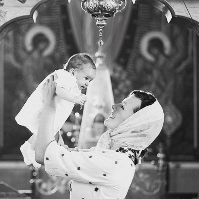 Милла Йовович называет свою младшую дочь Дашей