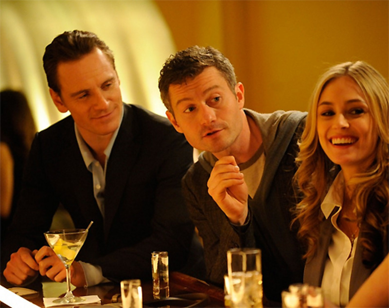 В фильме Стива Маккуина «Стыд» актер сыграл одержимого сексом клерка