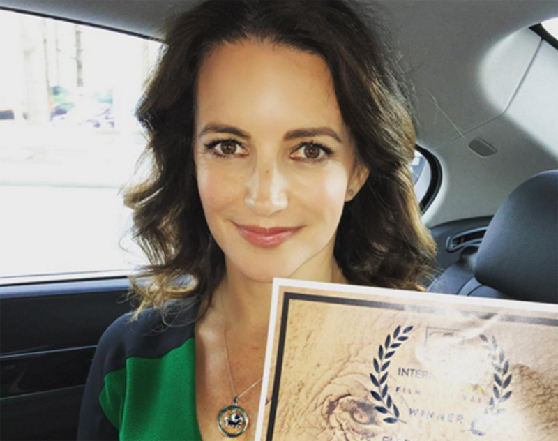 Кристин Дэвис - представительница темного колорита