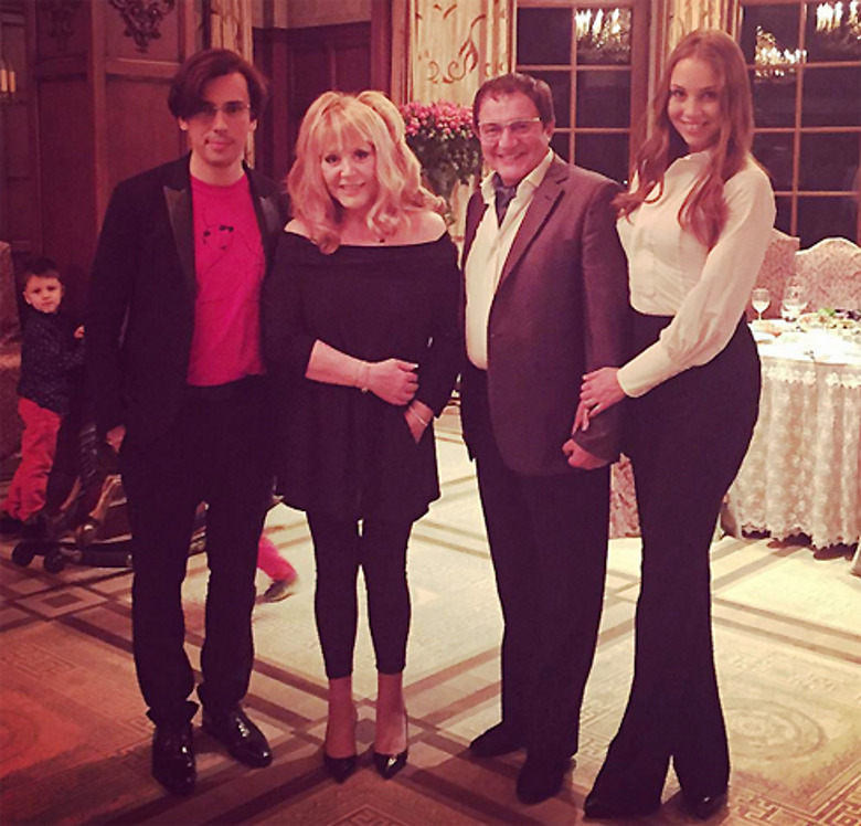 Дмитрий и Полина Дибровы в гостях у Пугачевой и Галкина 