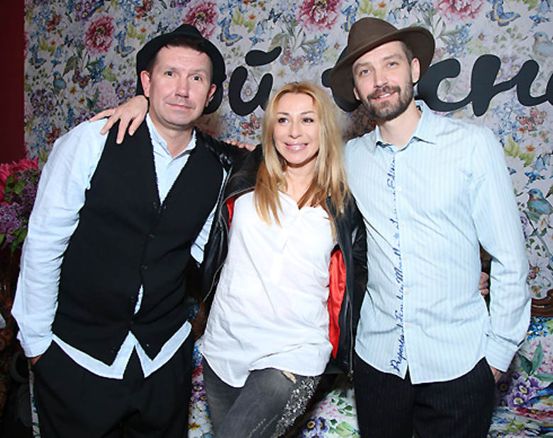 Братья Кристовские и Алена Апина