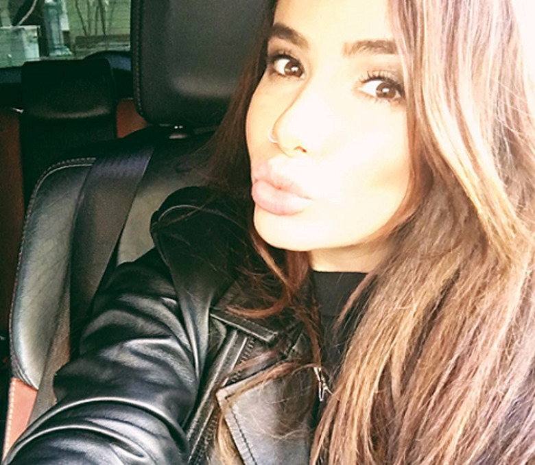 Айза Долматова