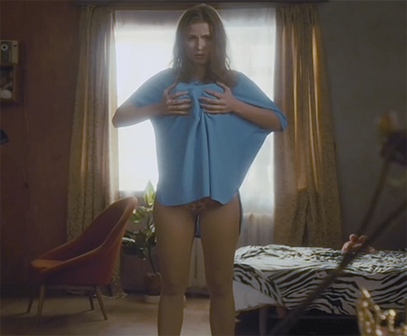 Юлия Топольницкая проснулась знаменитой после клипа «Экспонат» группы «Ленинград»