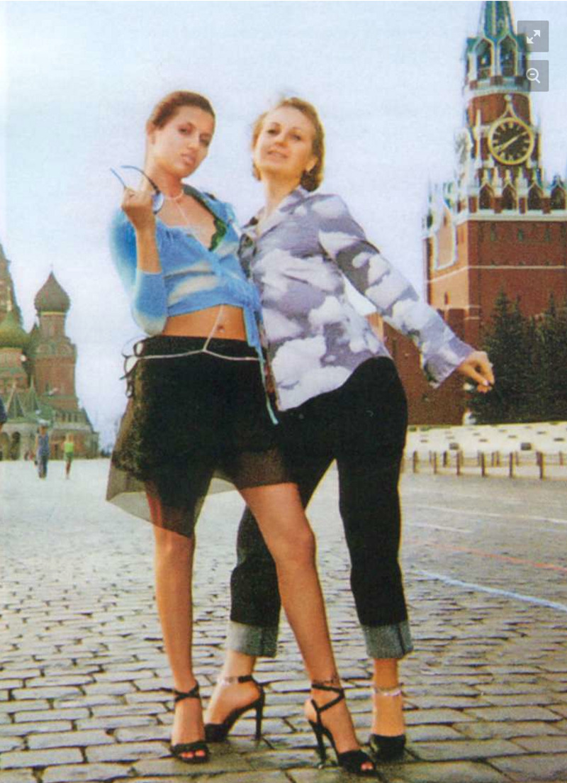 Когда-то старшая сестра была примером для Виктории