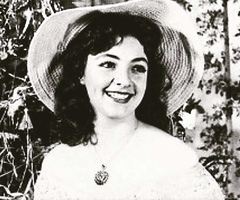 Мама артиста Виктория Марковна