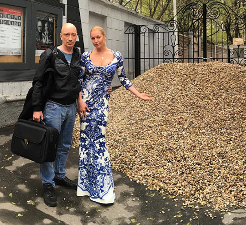 Балерина со своим теперь бывшим партнером Саидом Баговым