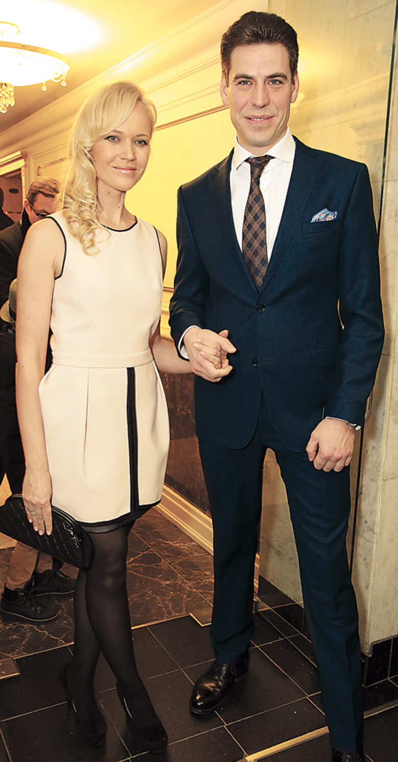 Парный выход: Дмитрий и Татьяна Дюжевы