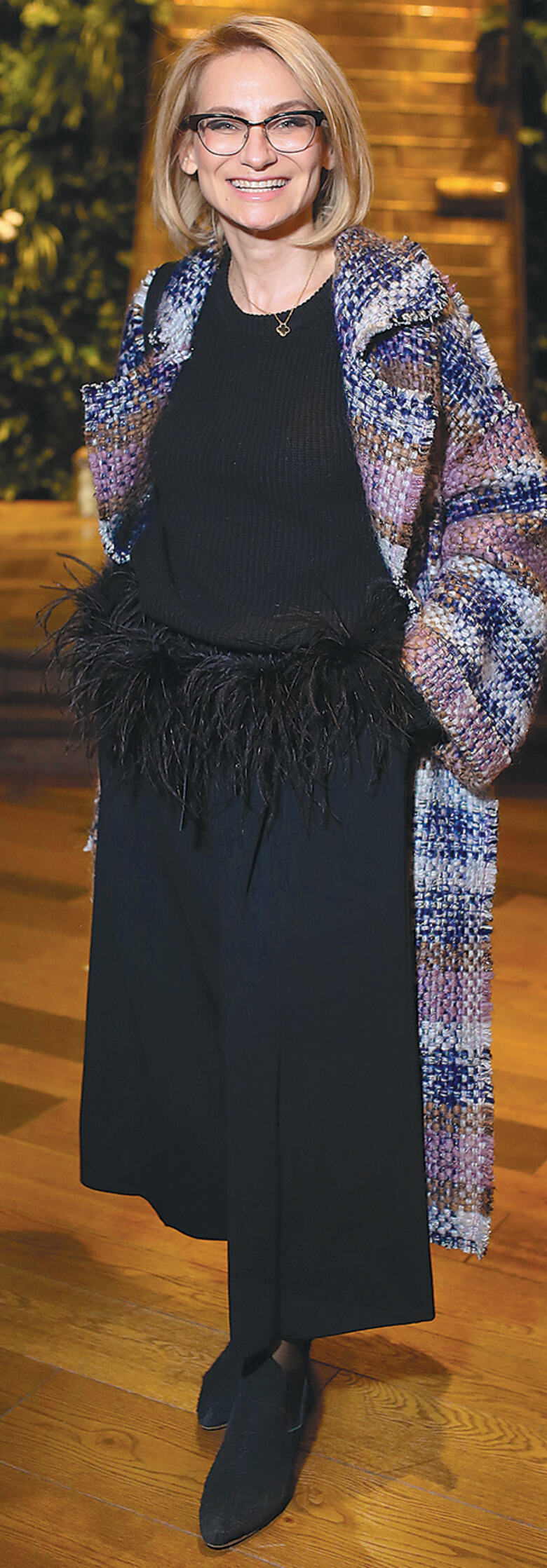 Эвелине Хромченко не идет пальто