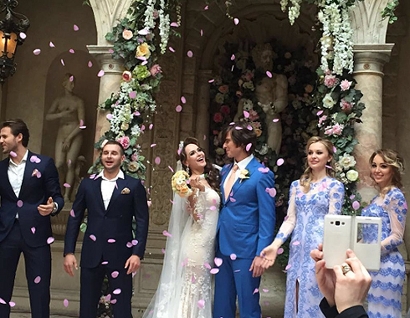 Анна Калашникова и Прохор Шаляпин выложили снимки с репетиции свадьбы