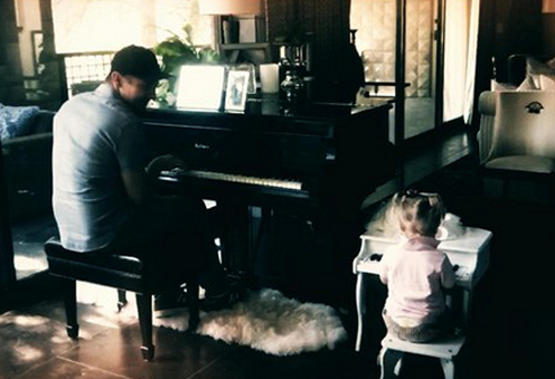 Джереми Реннер с дочкой Эвой