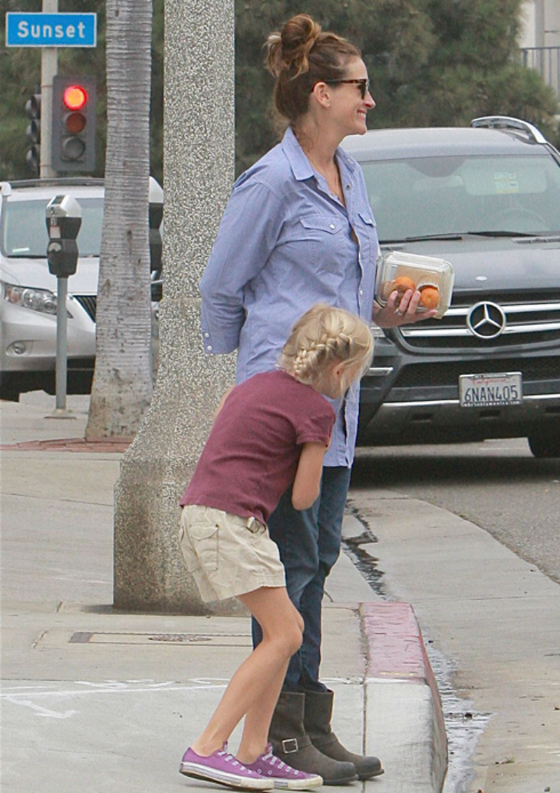 Джулия Робертс с дочерью