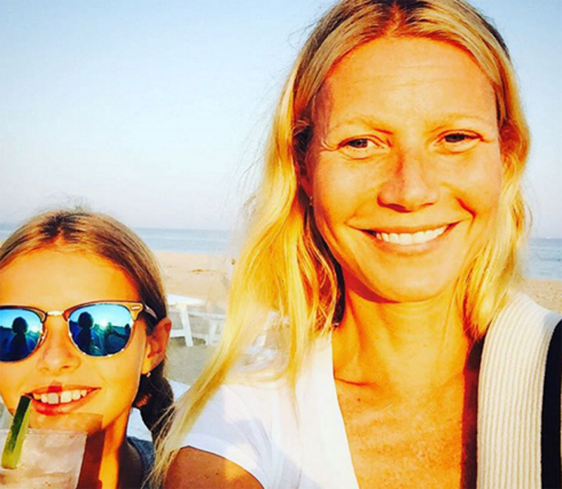 Гвинет Пэлтроу с дочерью