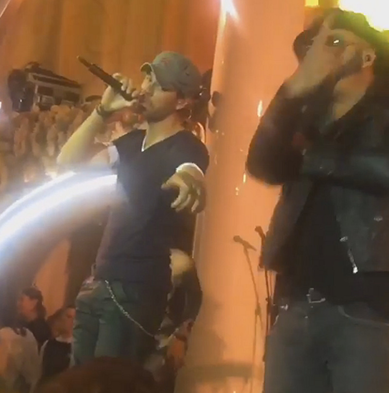 Энрике Иглесиас