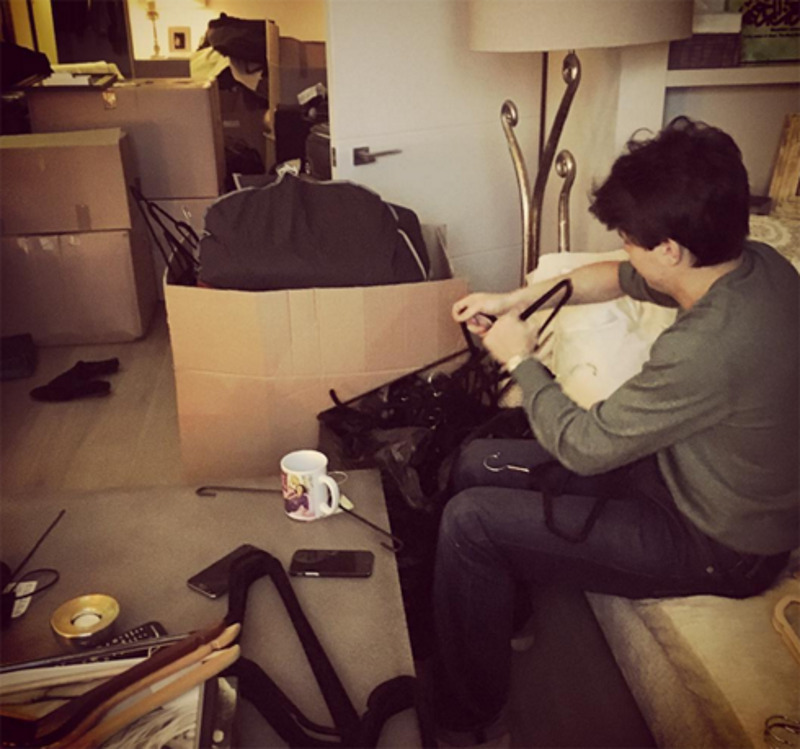 Бойфренд Линдсей Лохан помогает ей собрать вещи