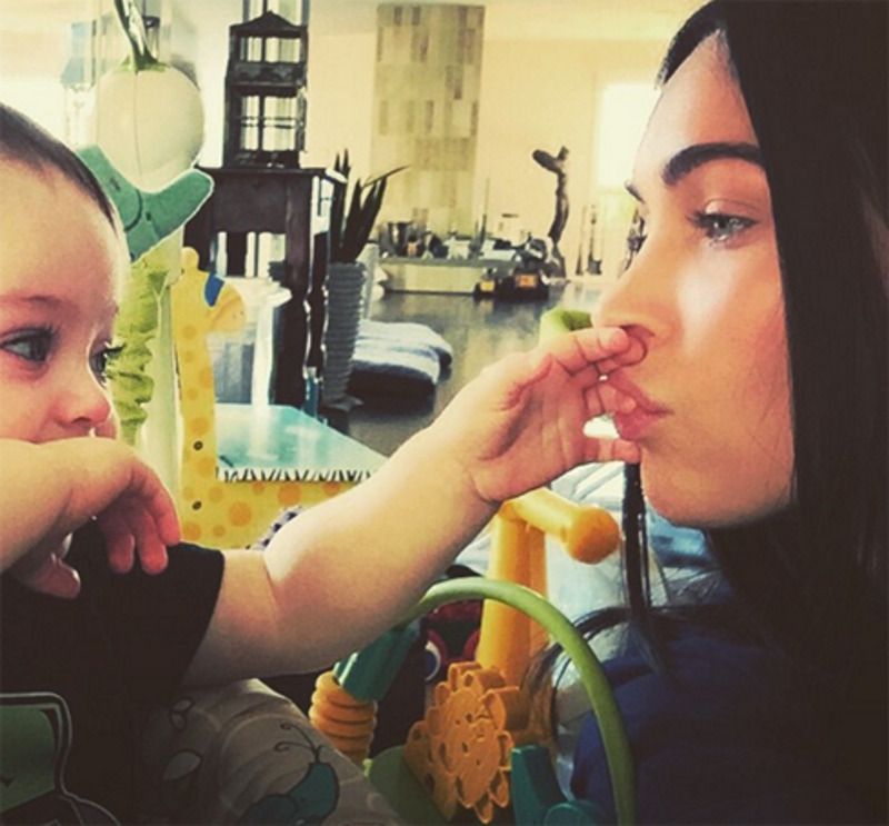 Меган Фокс с сыном