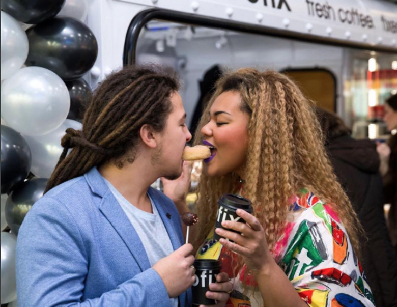 Корнелия Манго выходит замуж 