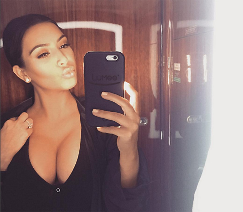 Ким Кардашьян не мыслит жизни без соцсетей