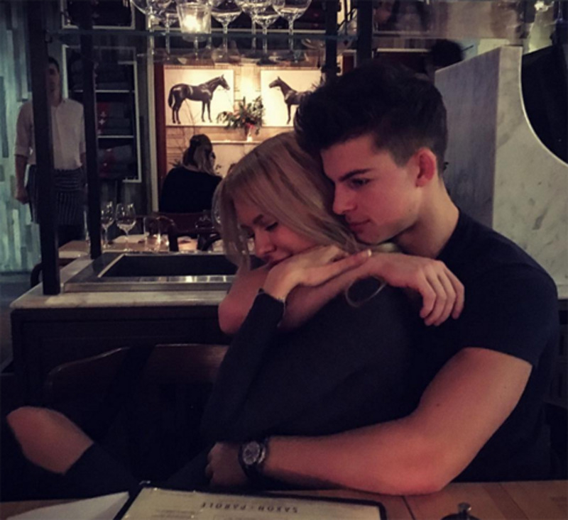 Филипп Газманов не скрывает нежных чувств к Анне