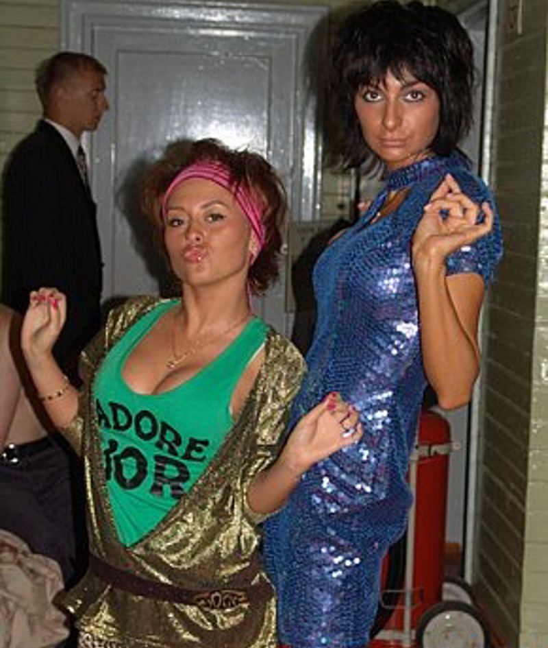 Варнава и Кравченко знакомы еще со студенческих времен. Сначала он вместе играли в КВН, а потом стали участницами Comedy Woman