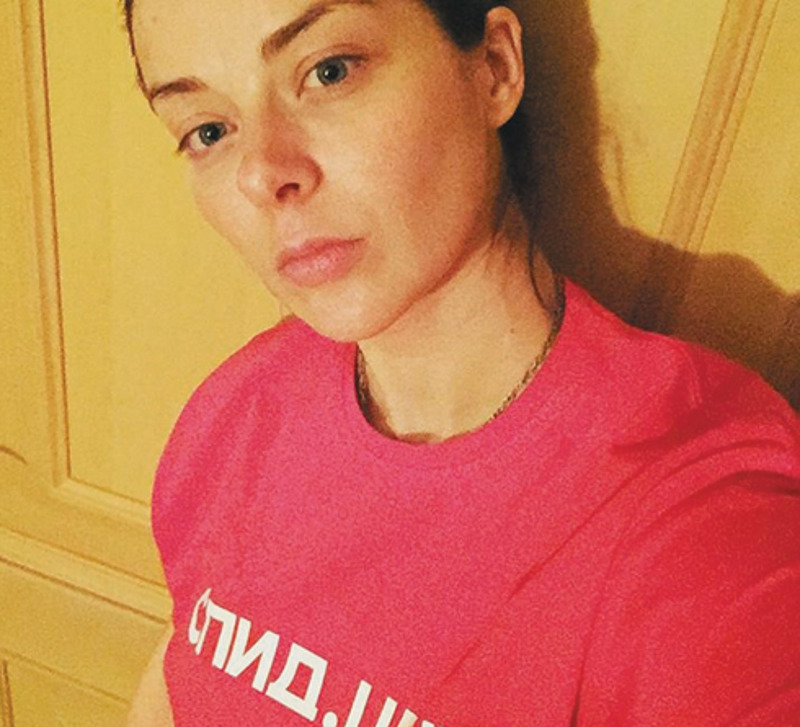 Марина Александрова без макияжа