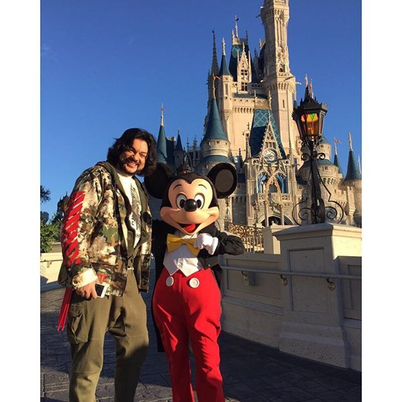 Киркоров подружился с Микки-Маусом