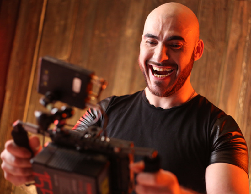 Вахтанг Стоун