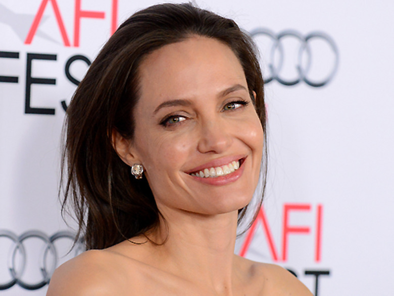 Анджелина Джоли