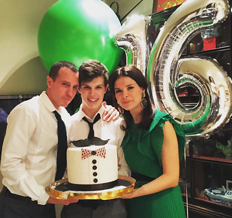 Игорь Верник отметил 16-летние сына Григория с бывшей женой Марией