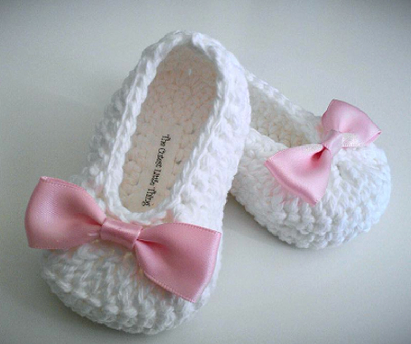 Вот такие пинетки опубликовал Курбан Омаров, чтобы сообщить радостную новость