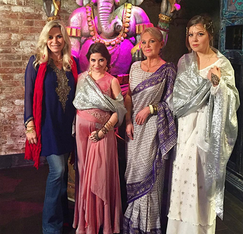 Марина и Галины Юдашкины с Людмилой Поргиной и