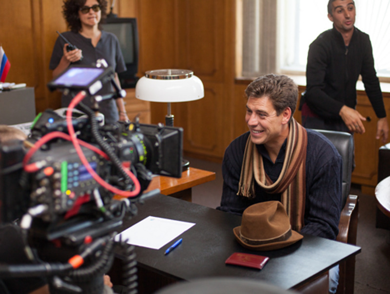 Дмитрий Дюжев на съемках сериала