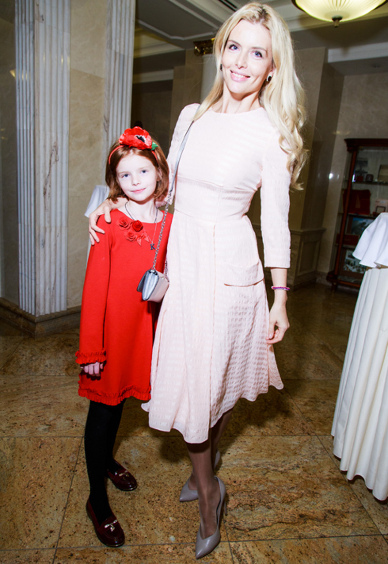 Анна Чурина с дочкой