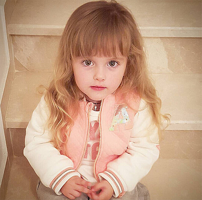 Вика Макарская рассказала, что не будет кричать на своих детей. Фото: Instagram.com/makarskie.