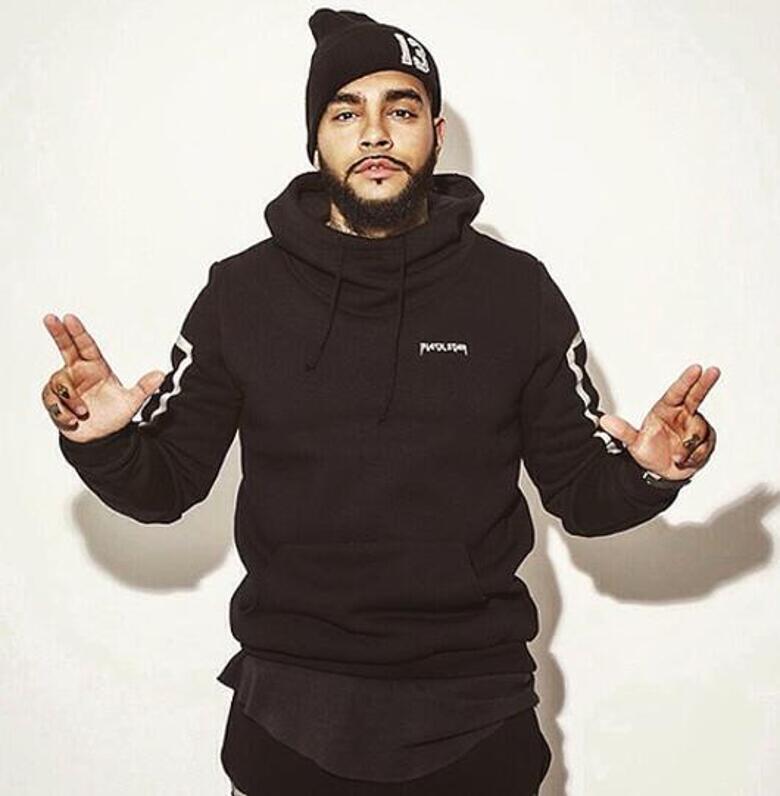 Тимати одним из первых поздравил Путина с днем рождения. Фото: Instagram.com/timatiofficial.