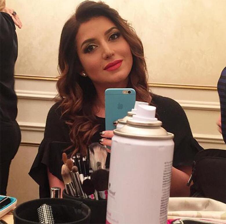 Жасмин перестала скрывать беременность. Фото: Instagram.com/jasminshor.