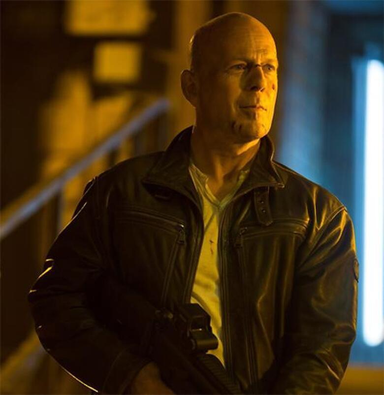 Брюс Уиллис. Кадр из фильма «Крепкий орешек 5: Хороший день, чтобы умереть». 