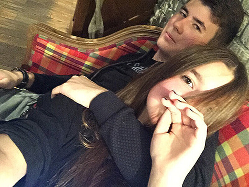 Антон Чуреков и Саша Стриженова сначала дружили, но потом отношения пары переросли в романтические. Фото: соцсети.