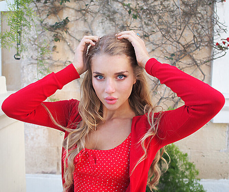 По словам Анастасии, другие конкурсантки сразу отнеслись к ней предвзято. Фото: материалы пресс-служб.