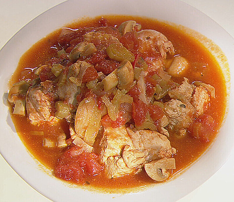 Курица по-итальянски. Фото: материалы пресс-служб.