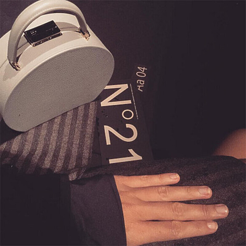 На память о сумочке осталось только фото. Фото: социальные сети