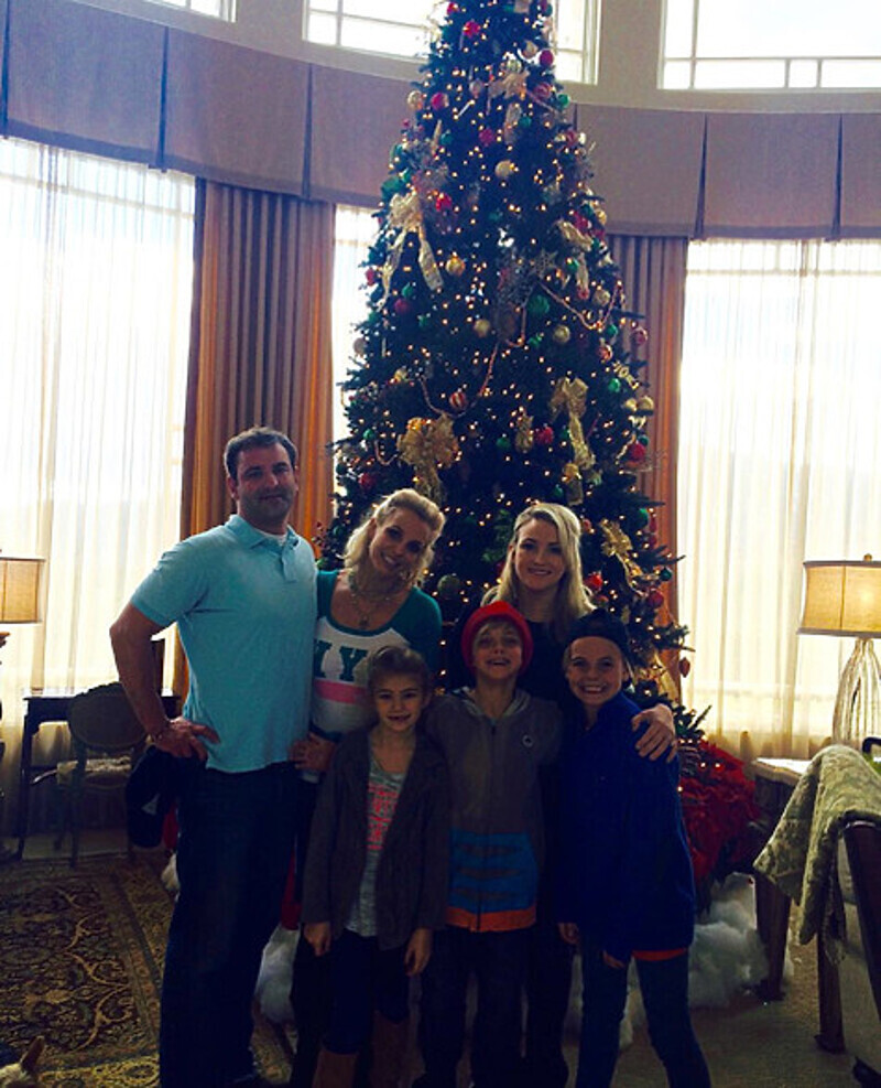 В доме Бритни Спирс уже стоит наряженная елка. Фото: instagram.com