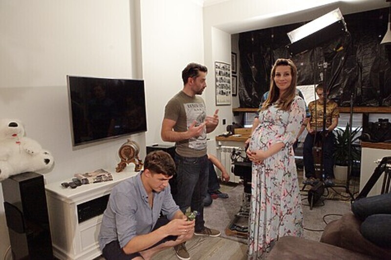 Актриса почти до родов выходила на съемочную площадку фильма «Вера». Фото: материалы пресс-служб