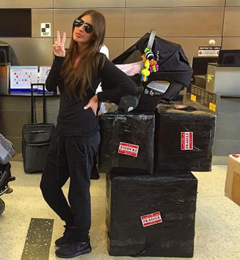 Кети Топурия возвращается из Лос-Анджелеса, в котором жила с конца апреля. Фото: Instagram.com/keti_one_official.