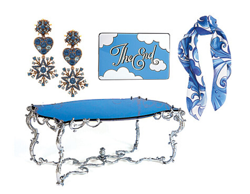 Синий и серо-голубой, цвет грозового неба и бушующего моря, аквамарина и бирюзы – палитра сентября. Фото: пресс-служба Кристины Капитанаки.