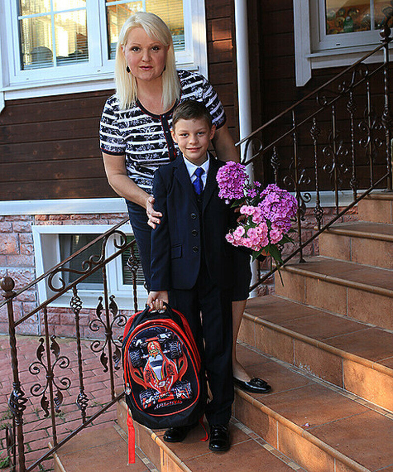 Маргарита Суханкина с сыном Сережей. Фото: личный архив певицы.