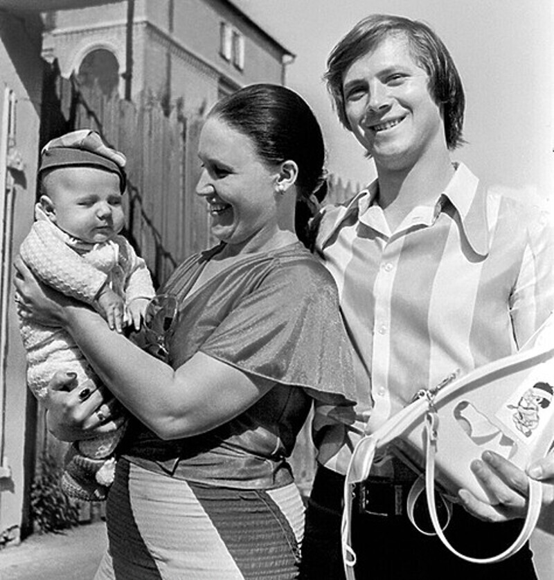 С Владимиром Заседателевым певица прожила семнадцать лет, родила сына Данилу. Фото: личный архив Надежды Бабкиной.