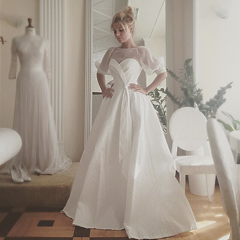 Анна Шульгина опубликовала снимок в свадебном платье. Фото: Instagram.com/anna_shulgina.