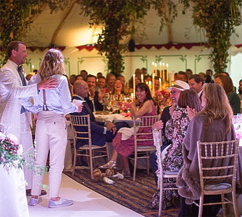 Сын Гая Рокко выступает с поздравительной речью в адрес молодоженов. Фото: Instagram.com/guyritchie.